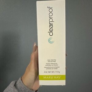 Mary Kay Clearproof Charcoal Mask